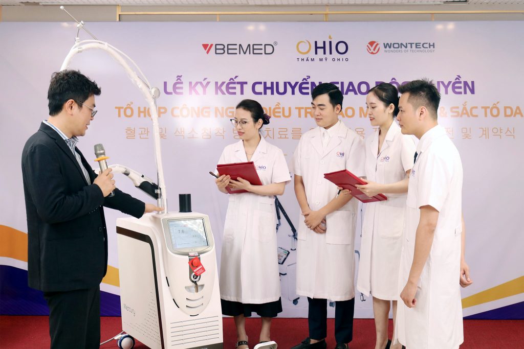 Mr Isaac Jang giới thiệu về thiết bị Mercury